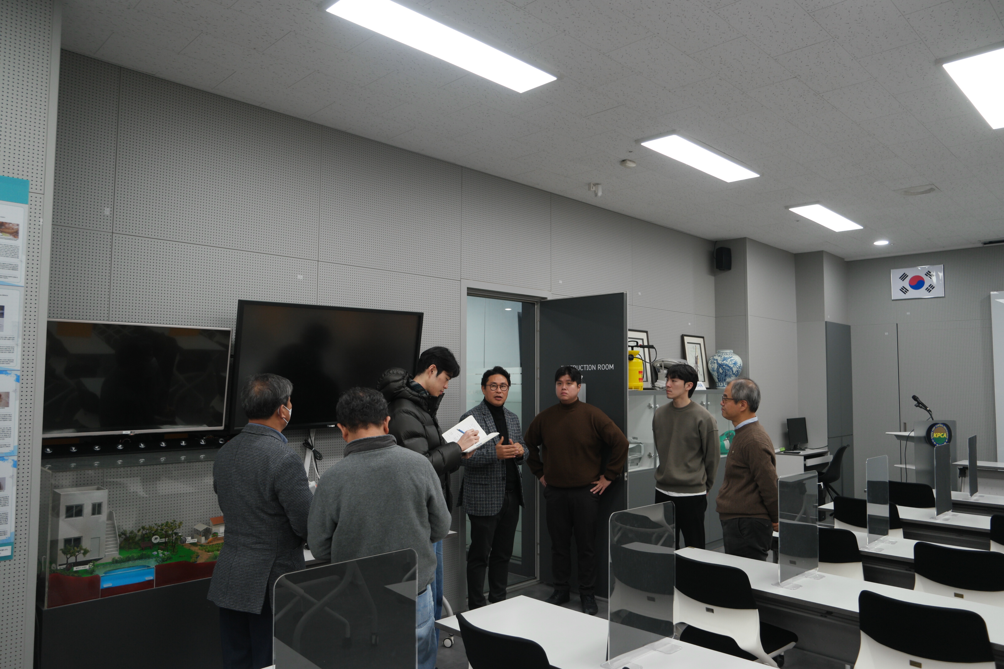 게시판 본문의 첨부파일 이미지입니다. : 제주보건소 협회방문_2.JPG